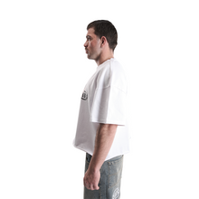 Laden Sie das Bild in den Galerie-Viewer, GRILLZ T-SHIRT (CROPPED)