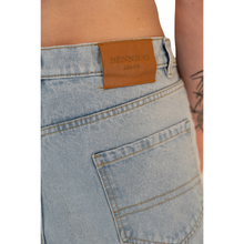 Laden Sie das Bild in den Galerie-Viewer, LOGO SHORT