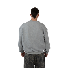 Laden Sie das Bild in den Galerie-Viewer, SAINT SWEATER