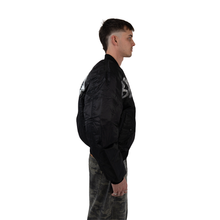 Laden Sie das Bild in den Galerie-Viewer, UNIQUE BOMBER JACKET